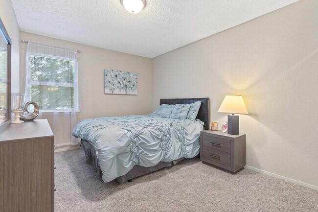 Foto del edificio - 207 N Hickory St