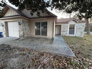 Building Photo - 10001 Turkey Trot Pl