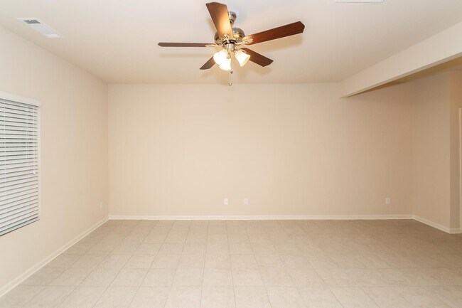 Building Photo - 21 Dusty Dr