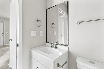 Foto del edificio - 1217 Pineview St