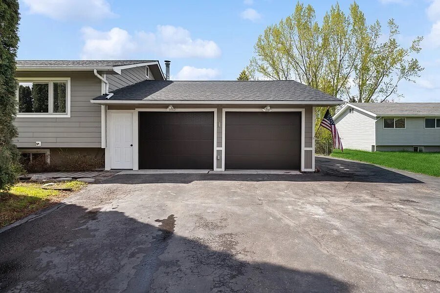 Primary Photo - 30 Preston Dr