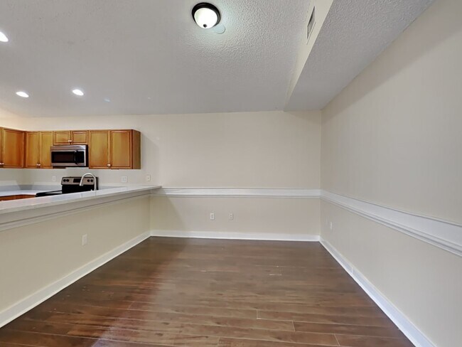 Building Photo - 15624 SW 96th Ter