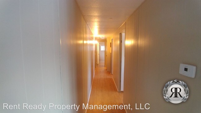 Building Photo - 141-171-171 Stark Rd