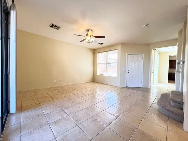 Foto del edificio - 9044 Partridge Hill St