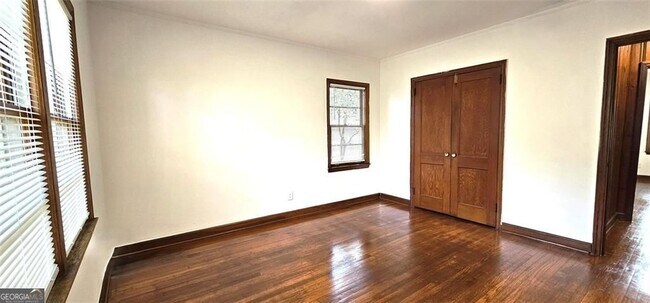 Foto del edificio - 320 Adair St