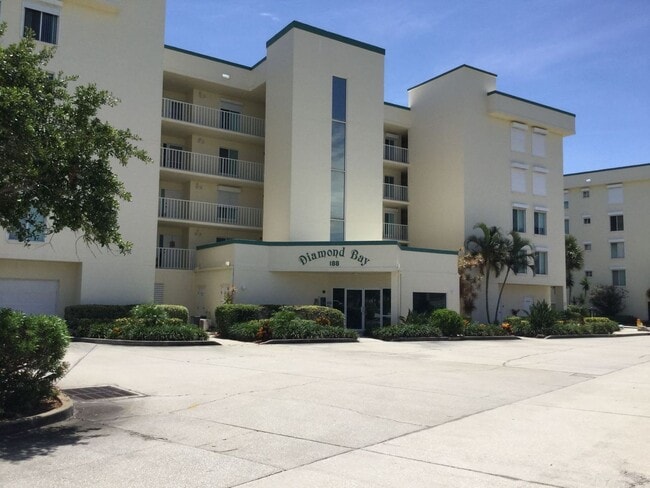 Building Photo - Banana River View Condo w/ River Access