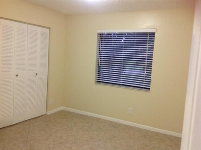 Foto del edificio - 7958 NW 41st Ct