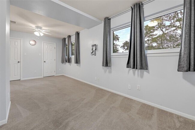 Foto del edificio - 14419 Ravenhurst Ln