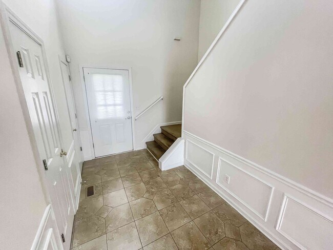 Foto del edificio - Alpharetta - 3BR - Finished Basement!