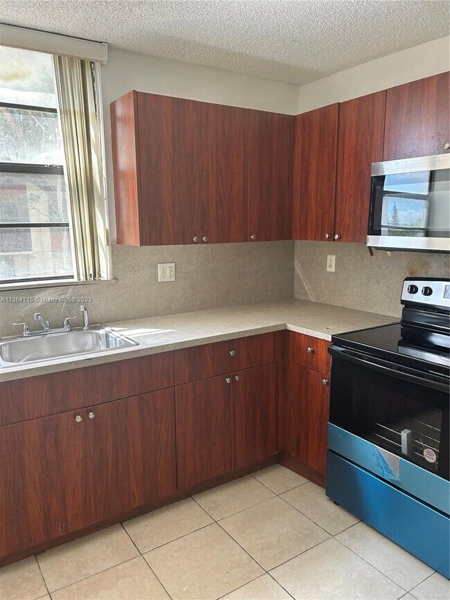 Foto del edificio - 1790 NW 55th Ave