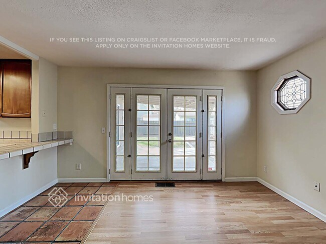 Foto del edificio - 743 Scottsdale Dr