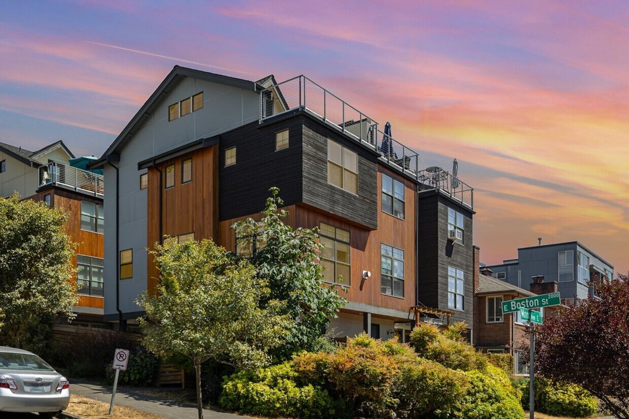 2Bd/1Ba Seattle Home - 2Bd/1Ba Seattle Home