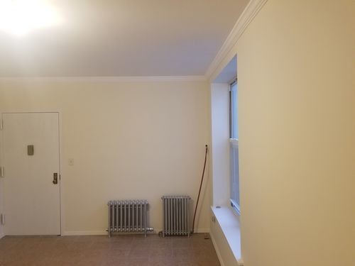 Building Photo - 612 80th St