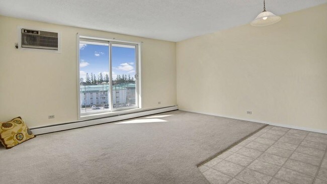 Interior Photo - Hilltop Towers