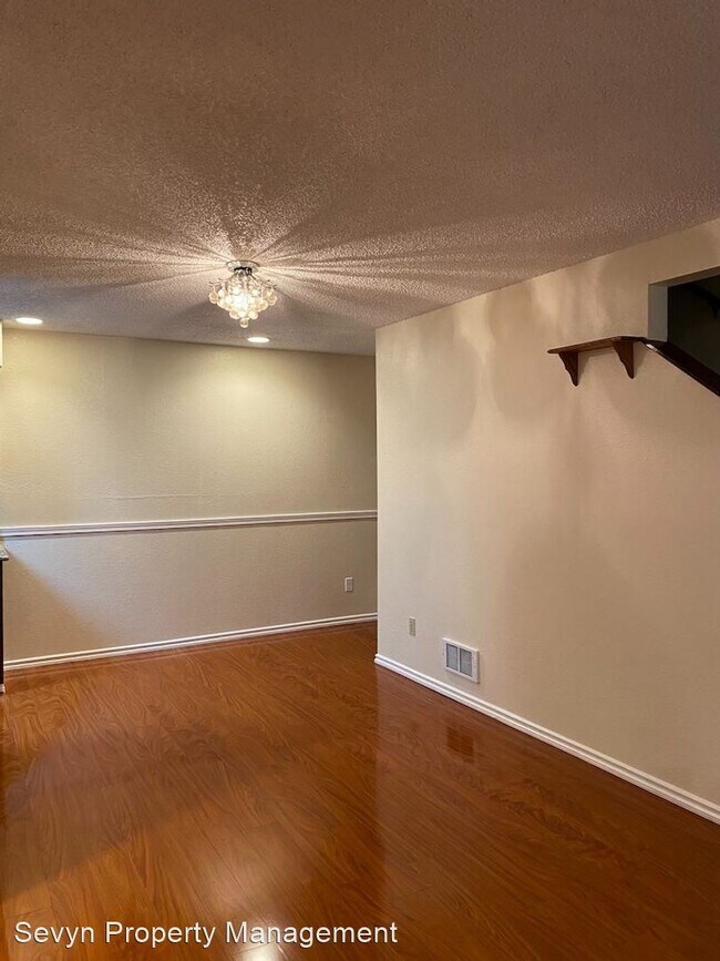 Building Photo - 2 br, 1.5 bath House - 1019 156th Ave NE B9