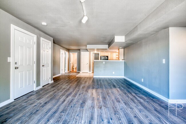 Foto del edificio - 1194 CR 6