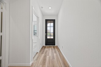 Building Photo - 1110 Sky Rocket Ln