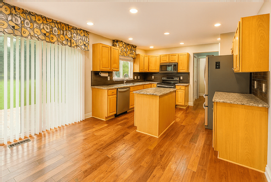 Building Photo - 3075 Greenwich Ct
