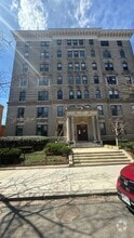 Building Photo - 1830 17th St NW