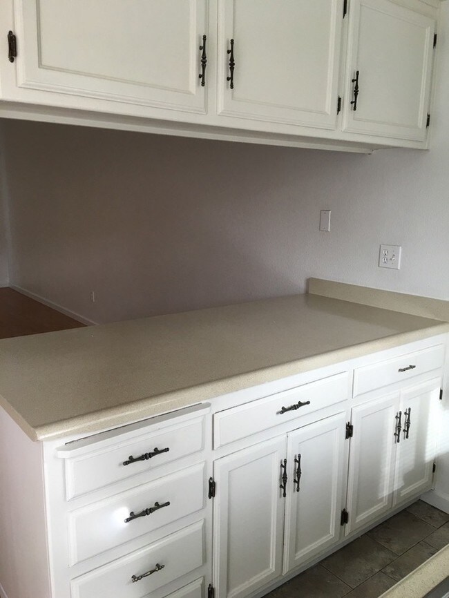 Foto del edificio - Cozy 2 Bedroom 1 Bath Duplex