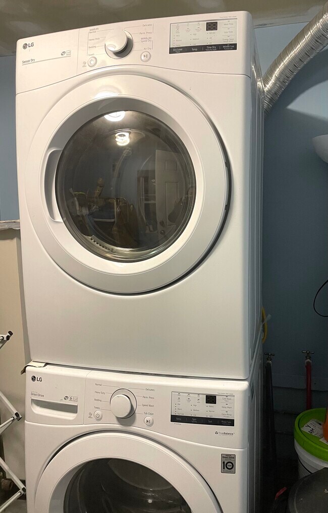 Foto del edificio - 20 Wentworth Ave