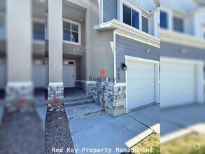 Building Photo - 869 Gleneagle Ct