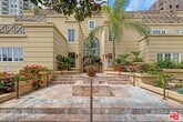 Foto principal - 10555 Ashton Ave