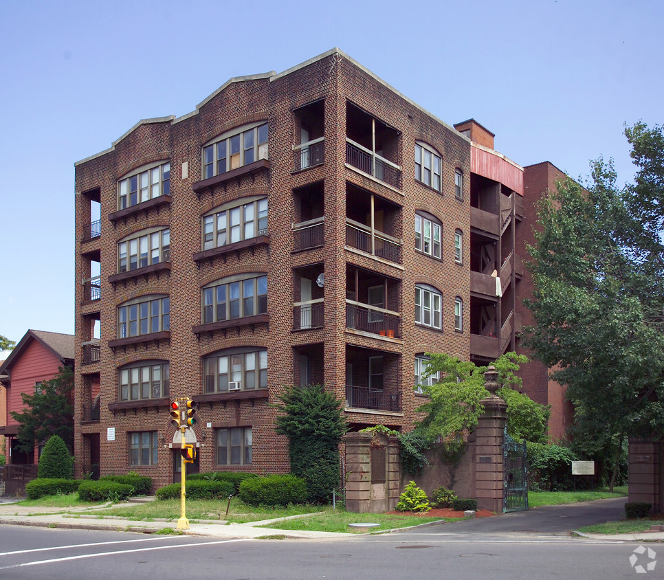 Foto principal - 169 Maple St