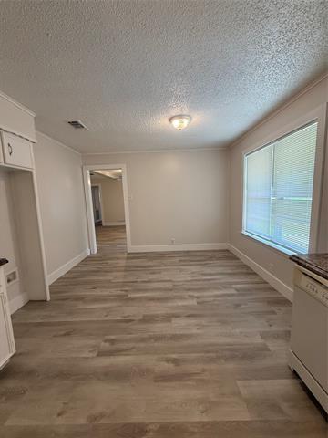 Building Photo - 2409 Caprice Ave
