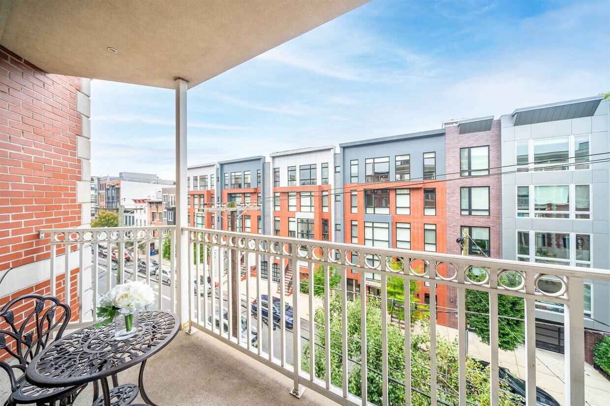 Foto principal - 108 Monroe St