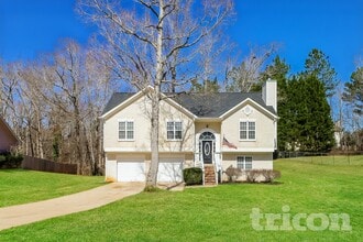 Building Photo - 430 Pebble Blvd