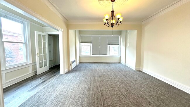 Foto del edificio - 3869 Bedford Ave