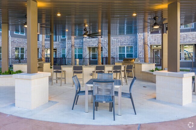Cocina al aire libre - Orleans at Fannin Station