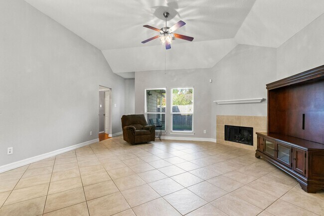 Foto del edificio - 22326 E Daniel Oak Cir