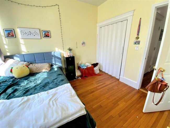 Foto del edificio - 5 Bedroom