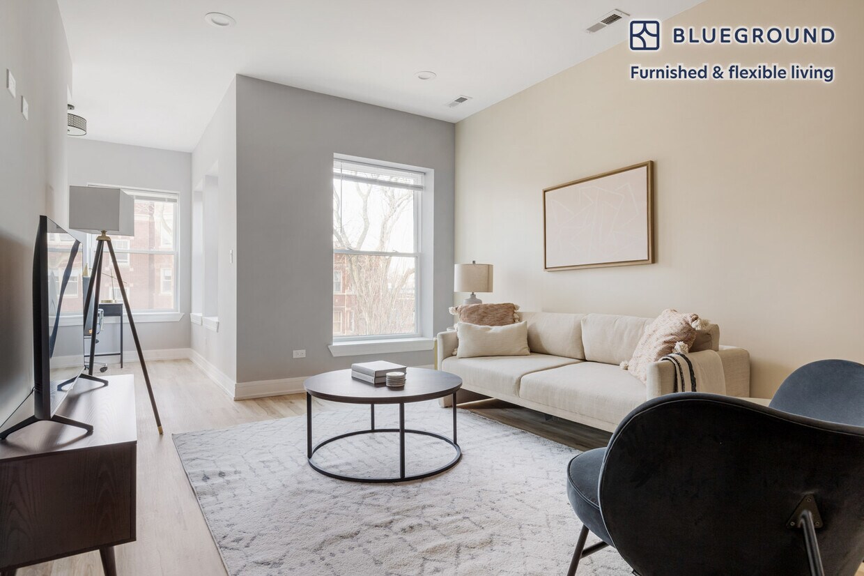 6355 N Paulina St Unit FL2ID904, Chicago, IL 60660 Room for Rent in