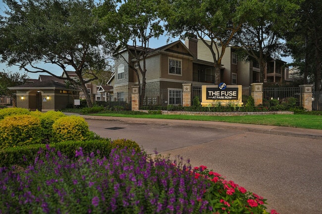 Entrance - The Fuse at Park Row