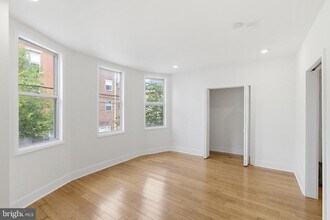 Building Photo - 5939 Drexel Rd