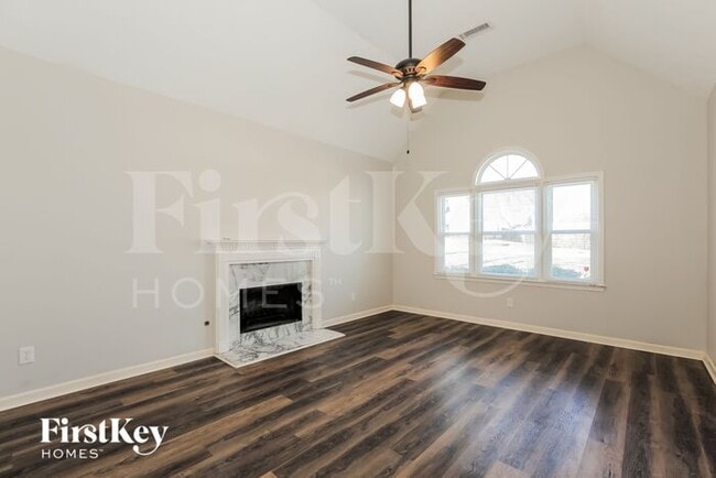 Building Photo - 1280 Burning Bush Dr
