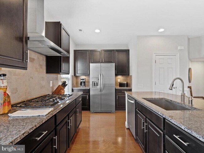 Foto del edificio - 9614 Stockwell Ln