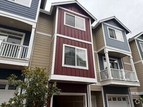 Building Photo - 4801 214th Ln SW