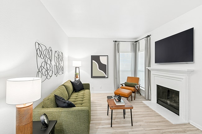 Building Photo - Birchstone West Plano