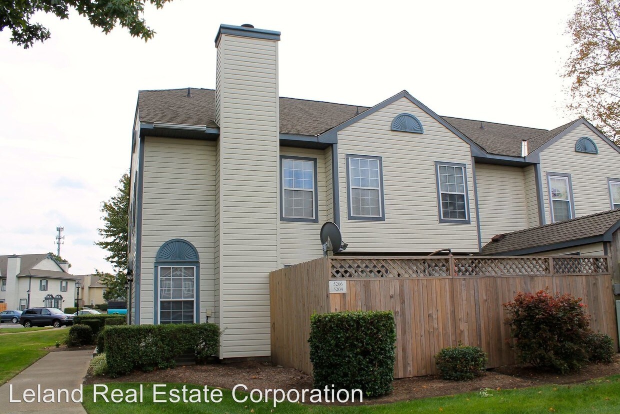 Primary Photo - 2 br, 2.5 bath House - 5204 Jasmine Court
