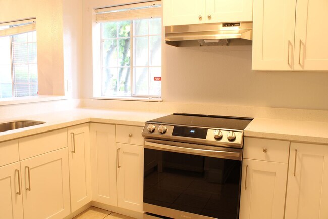 Foto del edificio - 17124 44th Ave W