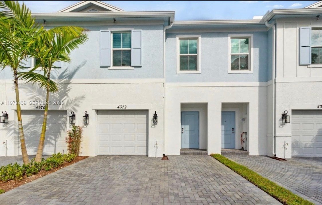 Photo - 4431 Boatman St (Palm Springs, FL)