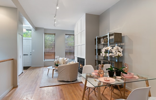 Main Floor Den/Dining - 1708 N Bissell St