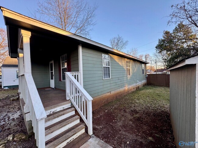 Foto del edificio - 4013 Pine Ave SW