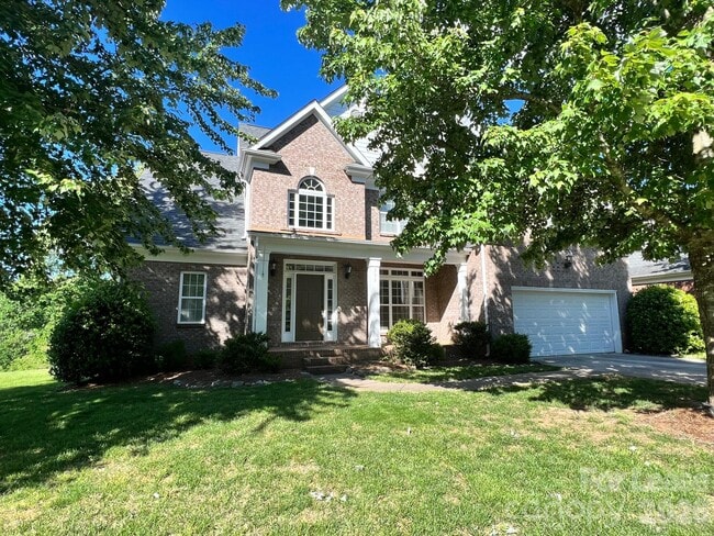 Building Photo - 353 E Waterlynn Rd