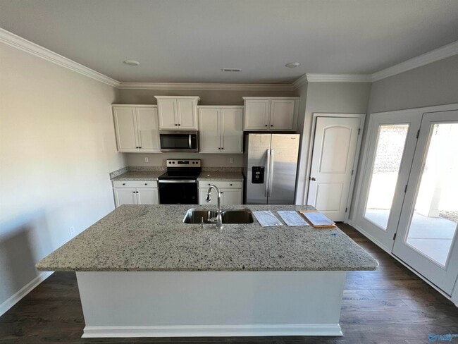 Foto del edificio - 22091 Chancery Ln