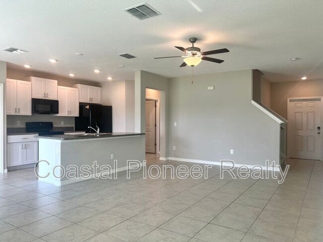 Building Photo - 7018 Samuel Ivy Dr